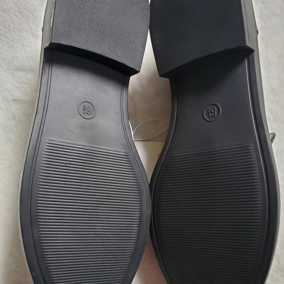 Jordan Black Men's Loafers - Picture 4 of 5